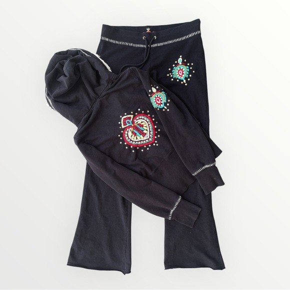TWISTED HEART Pants - Vintage Y2K SET ‘Twisted Heart’ ♥️ Embroidered Hoodie & Flare Lounge Pants, Med